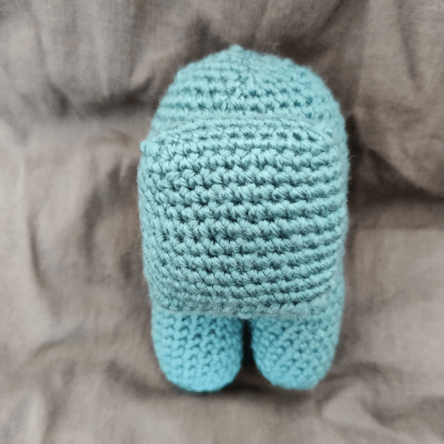 Crewmate Among Us au crochet