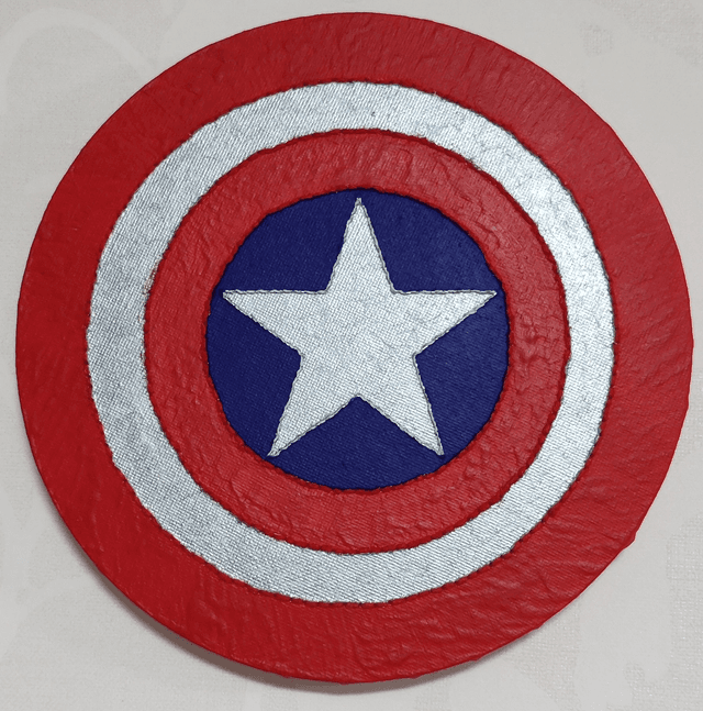 Toile brodée bouclier Captain America